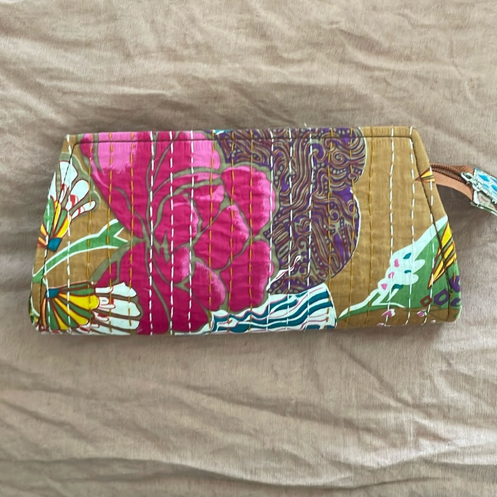 NWOT Fabric Clutch
